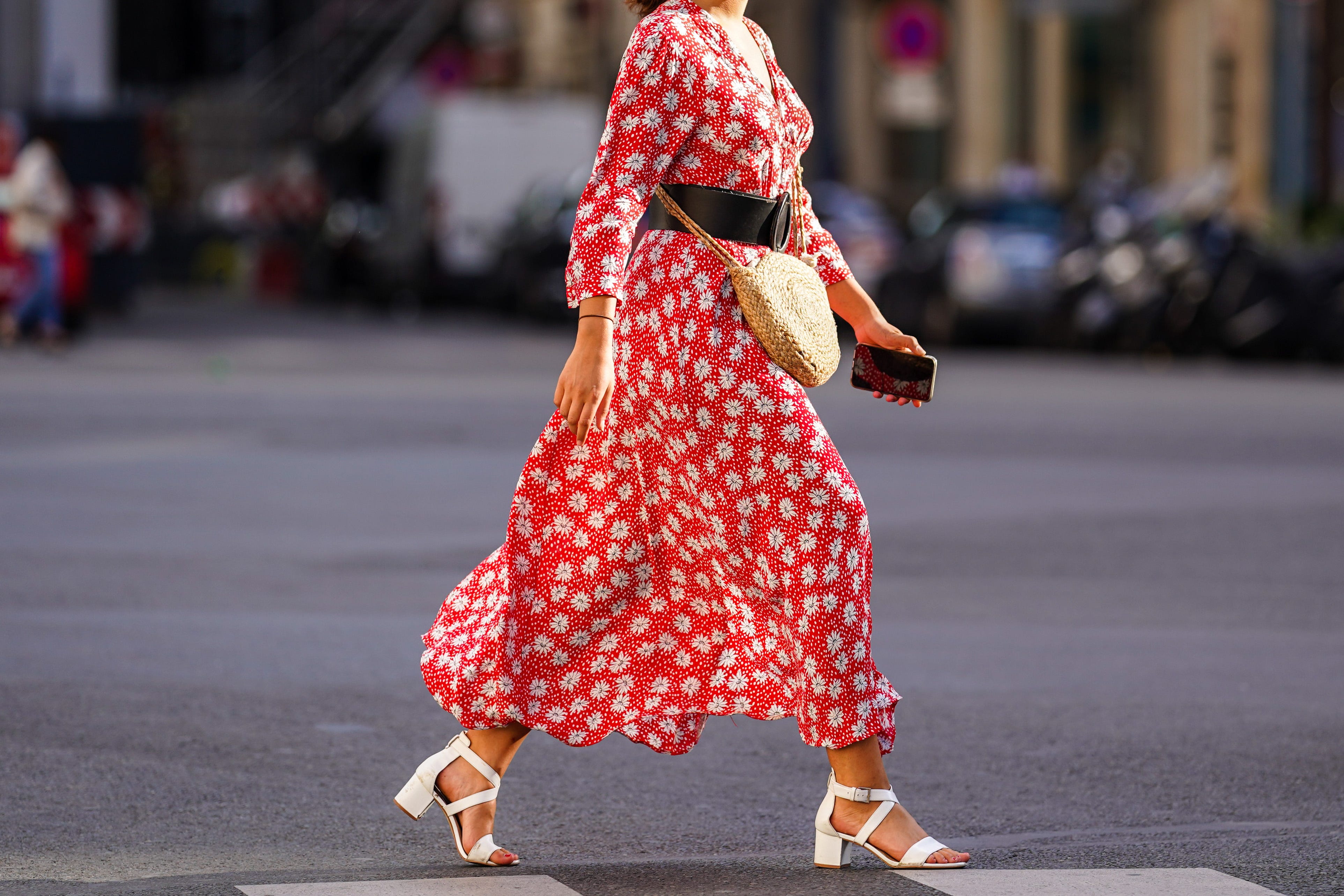 20 Best Flowy Summer Dresses to Wear ...